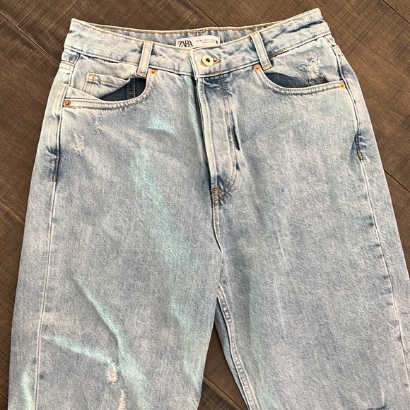 AS NEW ZARA HIGH WAIST MOM JEANS SIZE 8 - Picture 2 of 16